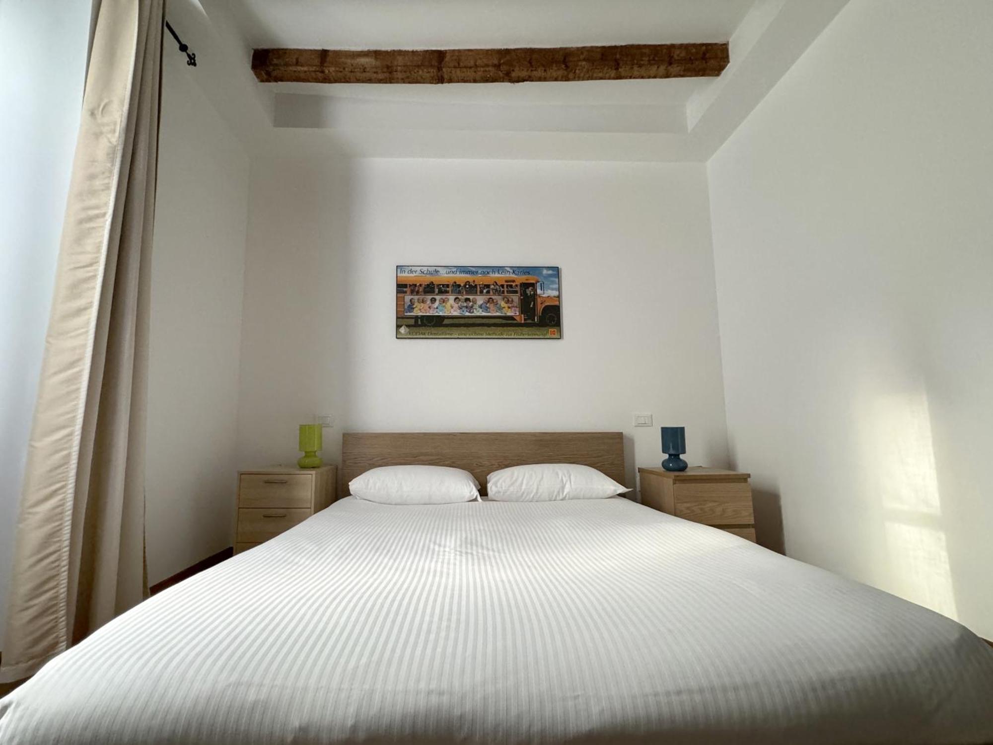 Ferienwohnung Joivy Cosy Ticinese Retreat 1-Bed Flat Near The Duomo Mailand Exterior foto